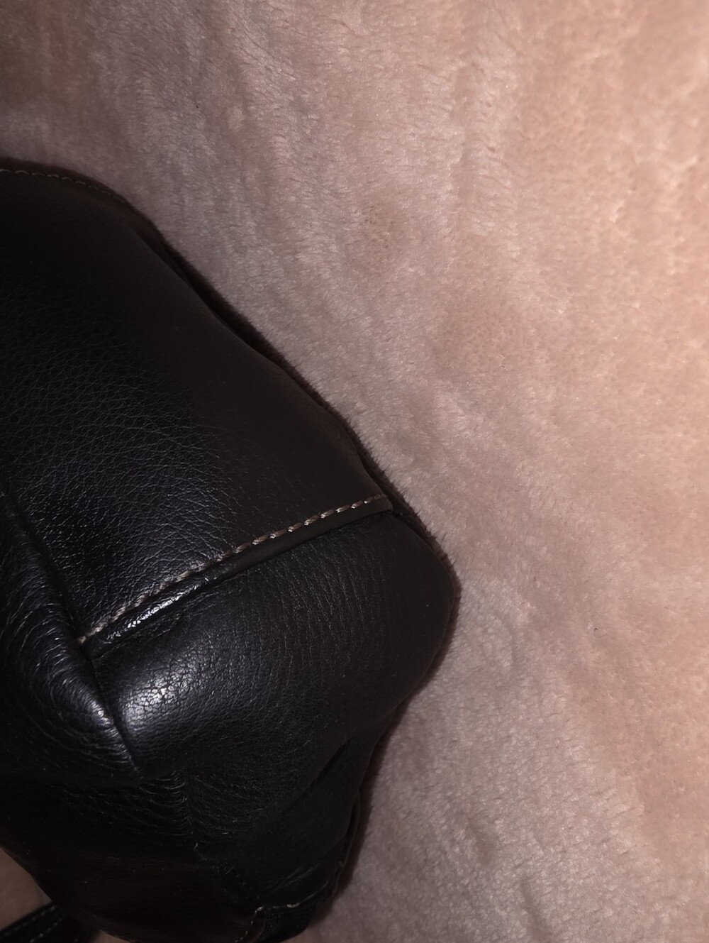 Fossil Black Leather Shoulder Bag - Picture 6 of 7